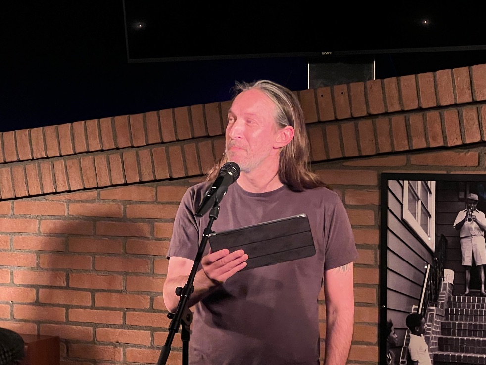 Etrit Hasler am Poetry Slam