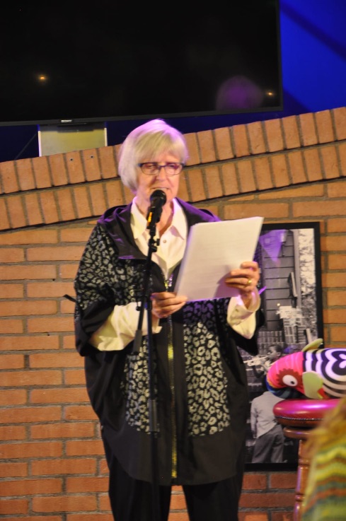 Bernadette Brusa am Poetry Slam